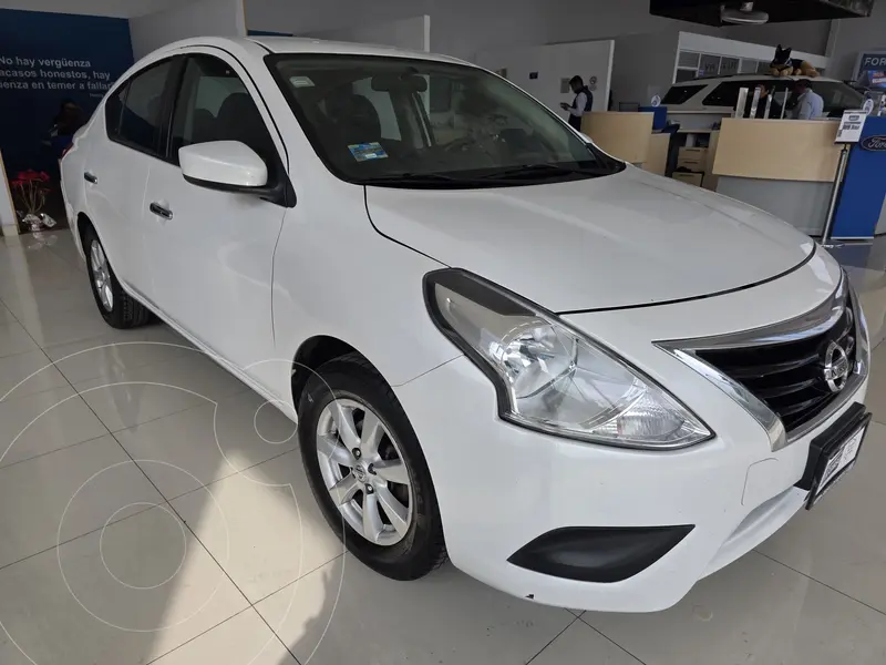 Foto Nissan Versa Drive Aut usado (2019) color Blanco precio $178,000