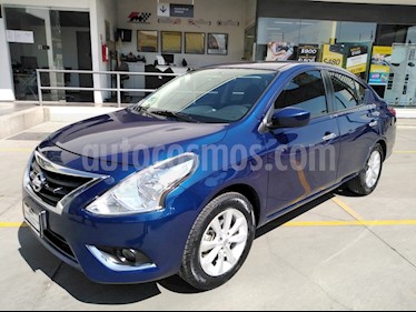 Nissan Versa Advance usado (2019) color Azul precio $215,000
