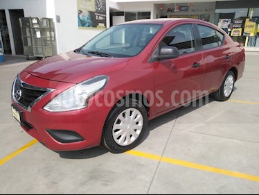 Foto Nissan Versa Drive usado (2017) color Rojo precio $160,000