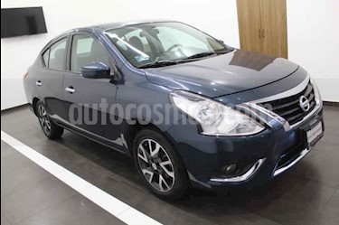 Foto Nissan Versa Exclusive Aut usado (2016) color Azul precio $185,000