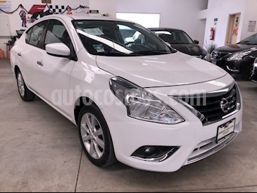 foto Nissan Versa Advance Aut usado (2017) color Blanco precio $189,000