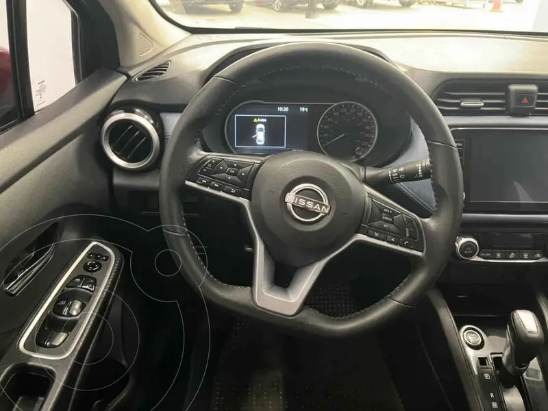 nissan versa