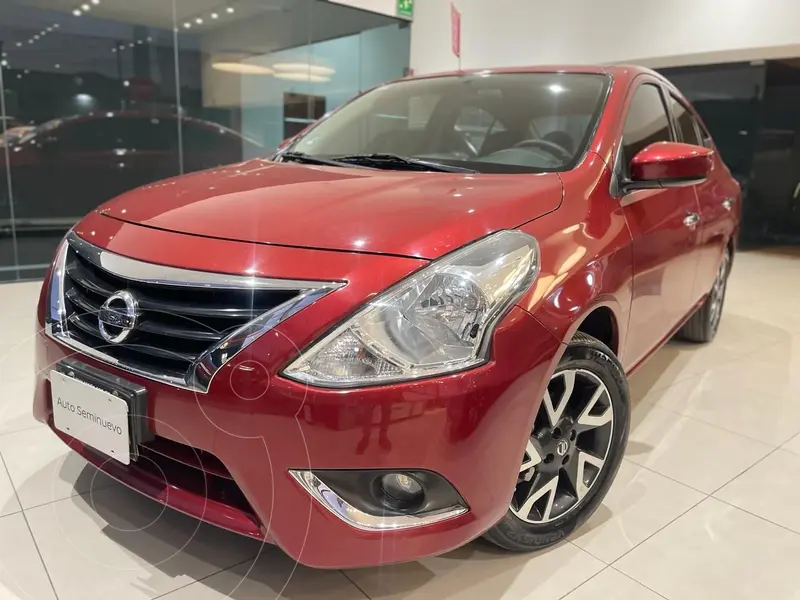 Foto Nissan Versa Advance Aut usado (2019) color Rojo precio $245,000