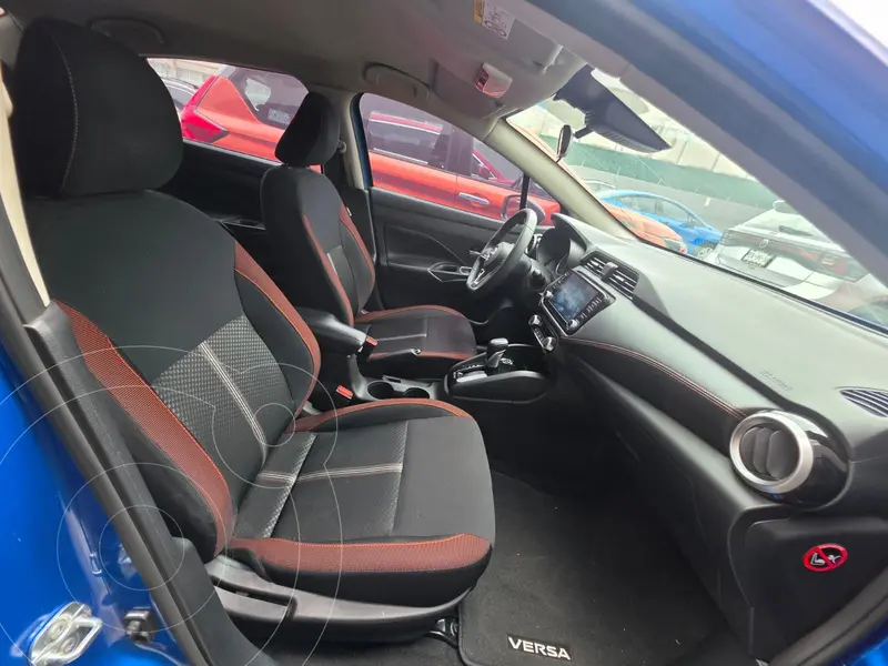 nissan versa