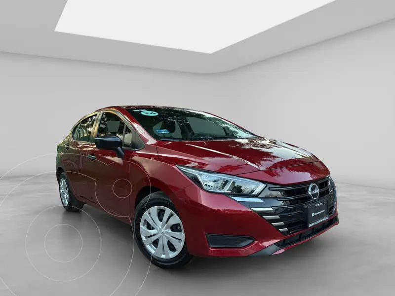 Foto Nissan Versa Sense Aut usado (2024) color Rojo precio $279,000