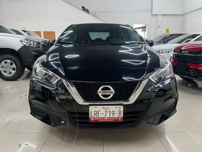 Foto Nissan Versa Sense Aut usado (2020) color Negro precio $229,000