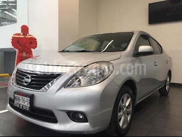 Foto Nissan Versa 4p Advance L4/1.6 Aut usado (2012) color Plata precio $135,500