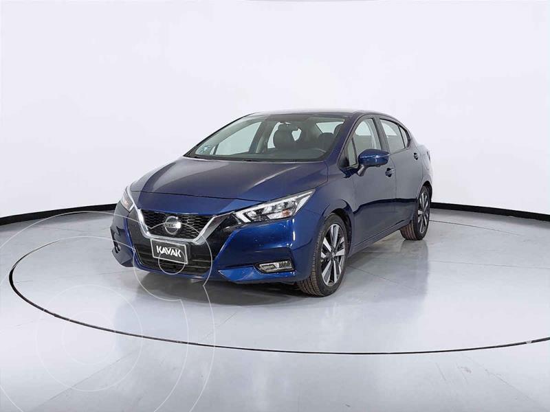 Foto Nissan Versa Platinum Aut usado (2020) color Azul precio $346,999