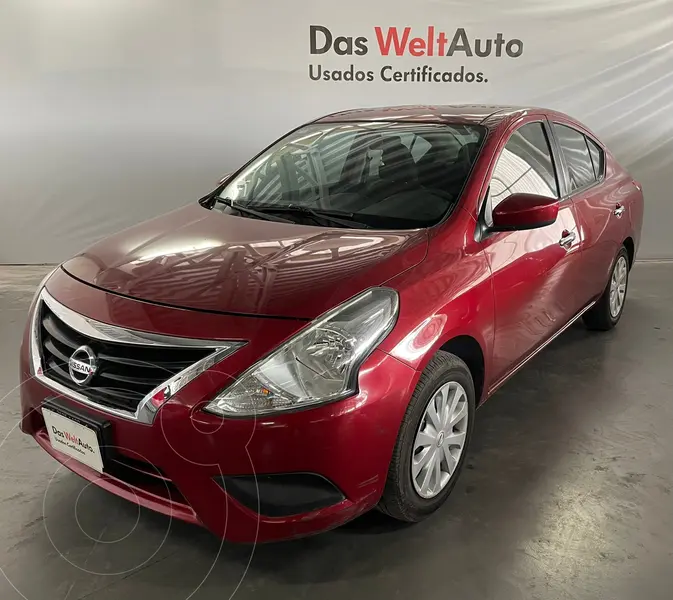 Foto Nissan Versa Sense usado (2017) color Rojo precio $209,000