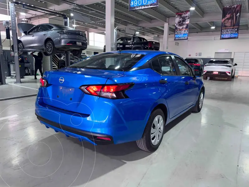 nissan versa