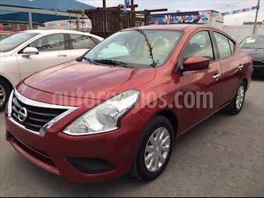 Nissan Versa Sense Aut usado (2017) color Rojo precio $154,000