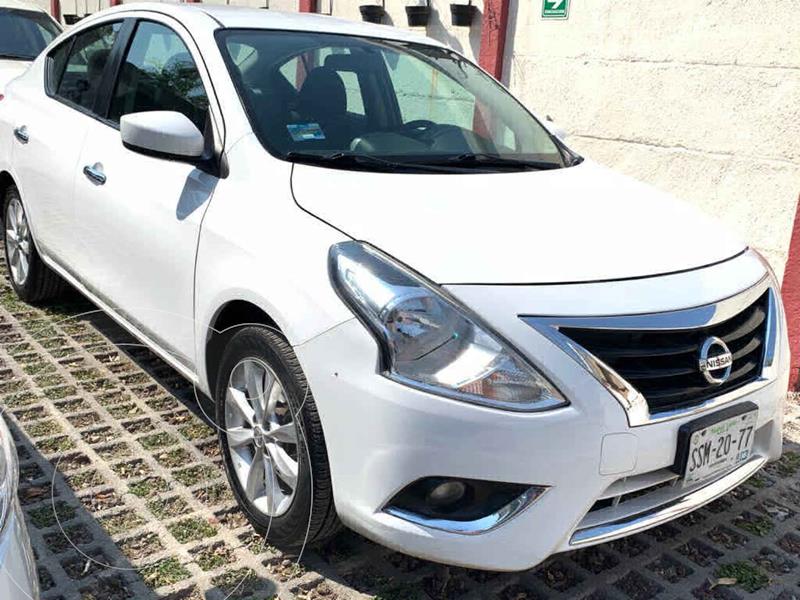 Foto Nissan Versa Advance Aut usado (2015) color Blanco precio $142,000