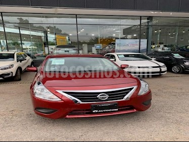 Nissan Versa 4p Sense L4/1.6 Aut usado (2018) color Rojo precio $180,000