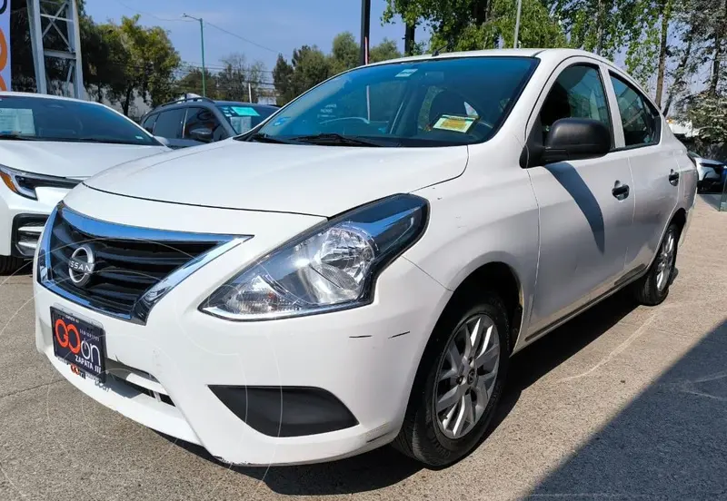 Foto Nissan Versa Exclusive Aut usado (2023) color Blanco financiado en mensualidades(enganche $69,488 mensualidades desde $5,314)