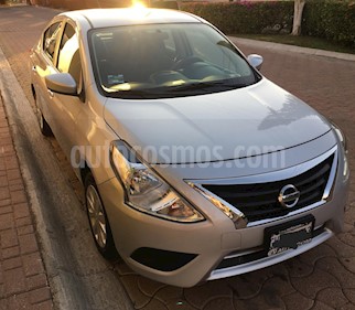 Nissan Versa Sense Aut usado (2017) color Plata precio $150,000