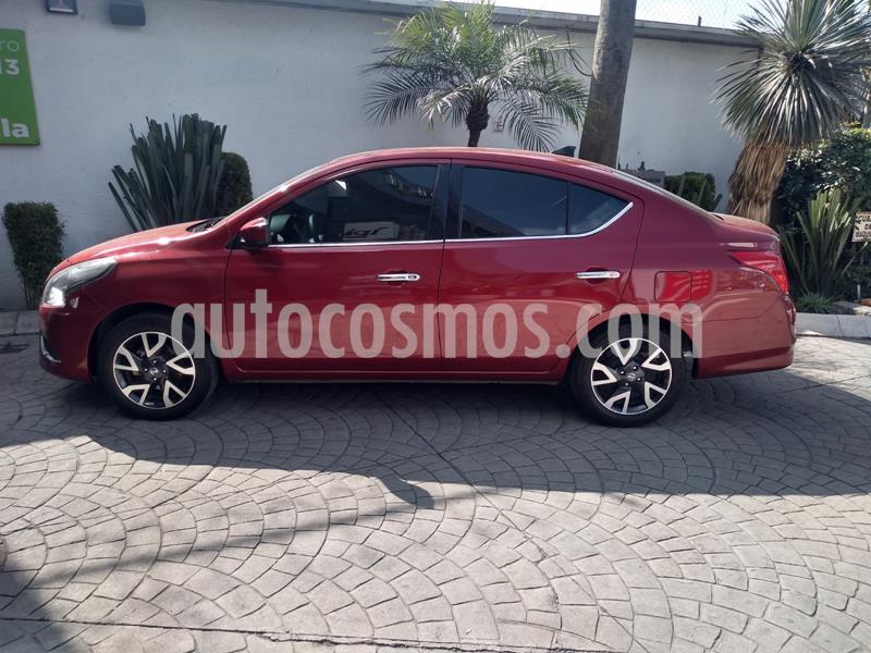 Foto Nissan Versa Advance usado (2019) color Rojo precio $215,500