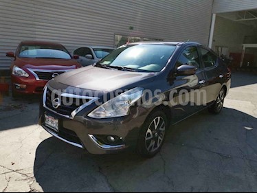 foto Nissan Versa Exclusive Aut usado (2016) color Gris precio $189,000