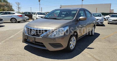 Nissan Versa 4p Sense L4/1.6 Aut usado (2019) color Cafe precio $159,800