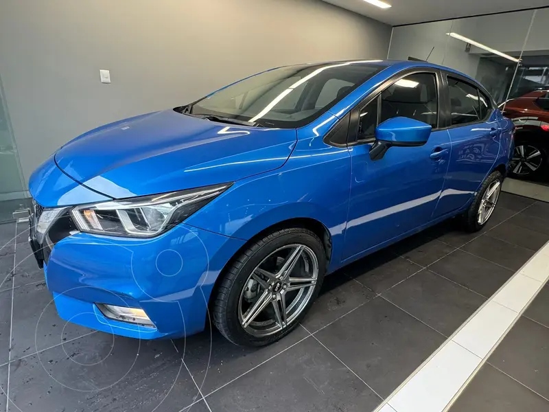 Foto Nissan Versa Advance usado (2022) color Azul financiado en mensualidades(enganche $84,475 mensualidades desde $6,460)