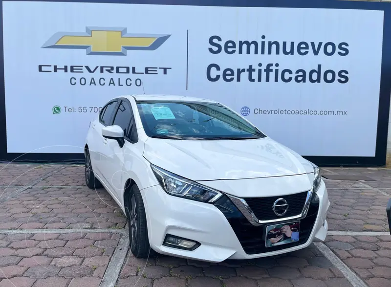 Foto Nissan Versa Advance usado (2022) color Blanco precio $268,000
