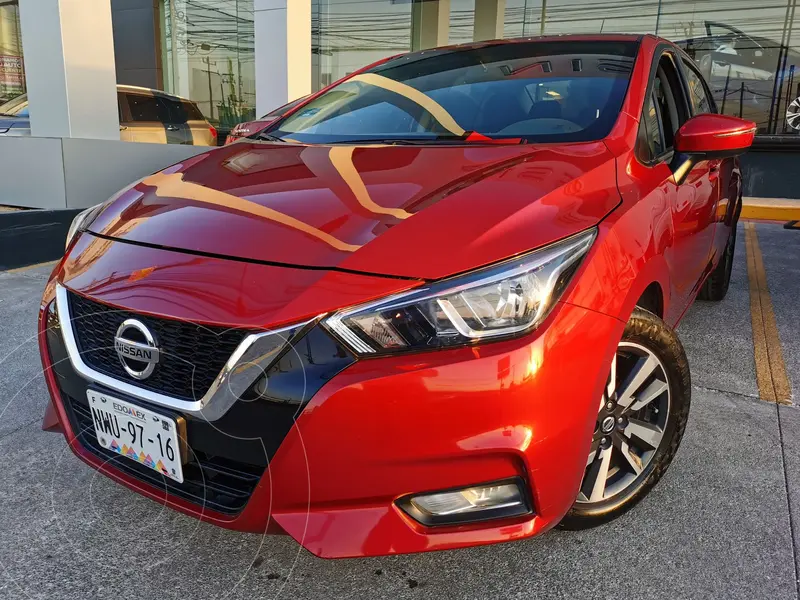Foto Nissan Versa Advance usado (2021) color Rojo precio $315,000