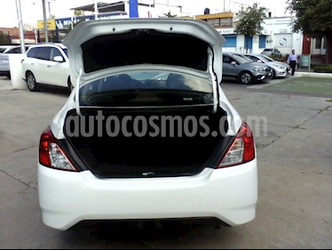 Nissan Versa Sense usado (2018) color Blanco precio $154,000
