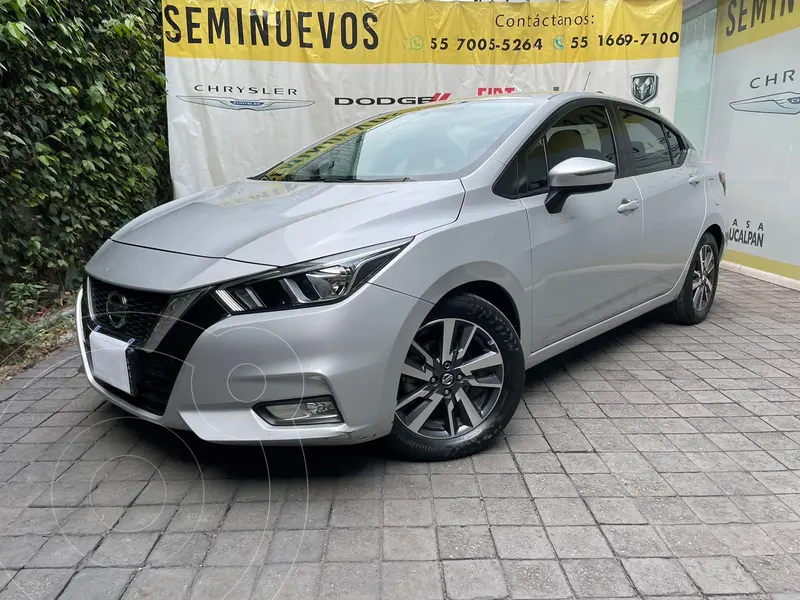 Foto Nissan Versa Advance usado (2020) color Plata financiado en mensualidades(enganche $31,490)