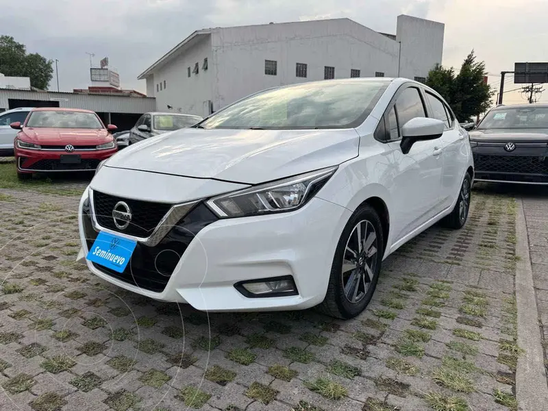 Foto Nissan Versa Advance Aut usado (2022) color Blanco precio $279,000
