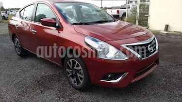 foto Nissan Versa 4p Advance L4/1.6 Man usado (2019) color Amarillo precio $215,000