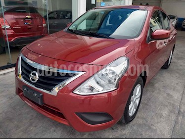 Nissan Versa Sense Aut usado (2019) color Rojo precio $194,900