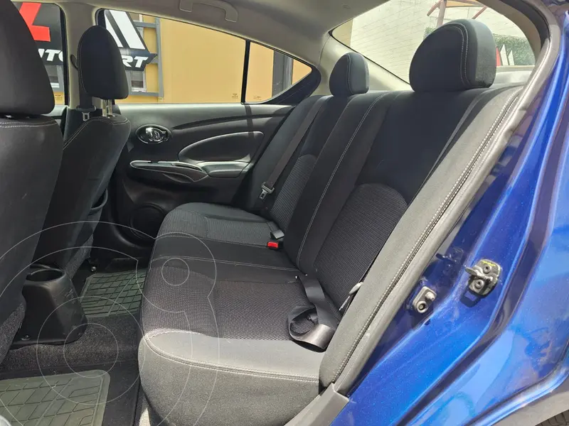 nissan versa