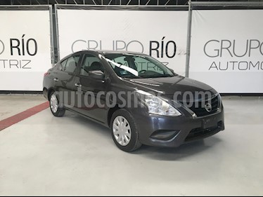 foto Nissan Versa Sense Aut usado (2016) color Titanio precio $149,000
