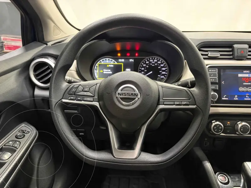 nissan versa