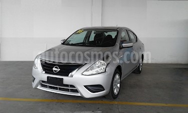 Foto Nissan Versa Sense Aut usado (2018) color Plata precio $179,000