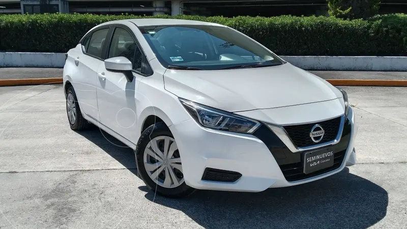 Foto Nissan Versa Sense Aut usado (2021) color Blanco financiado en mensualidades(enganche $54,674 mensualidades desde $6,291)