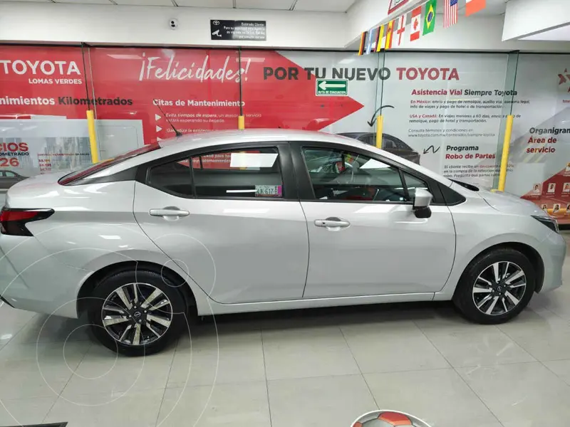 nissan versa