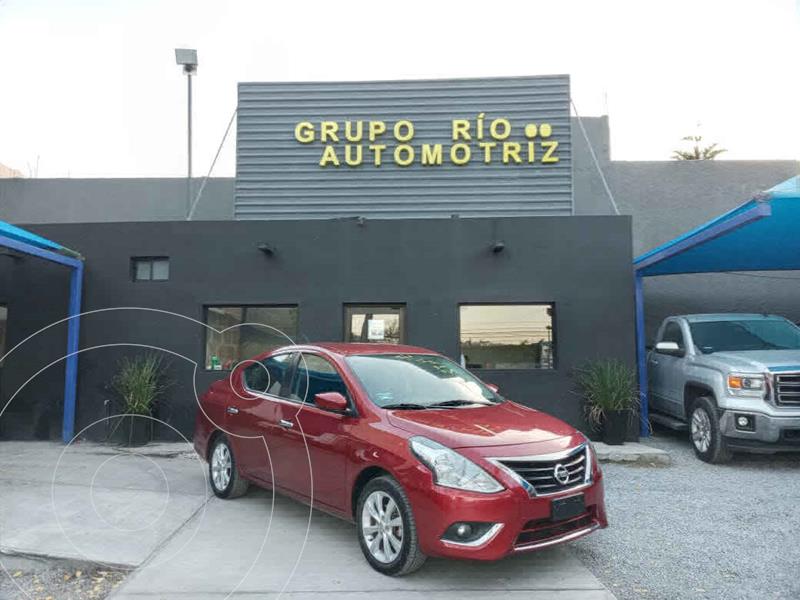 Foto Nissan Versa Advance usado (2017) color Vino Tinto precio $165,000