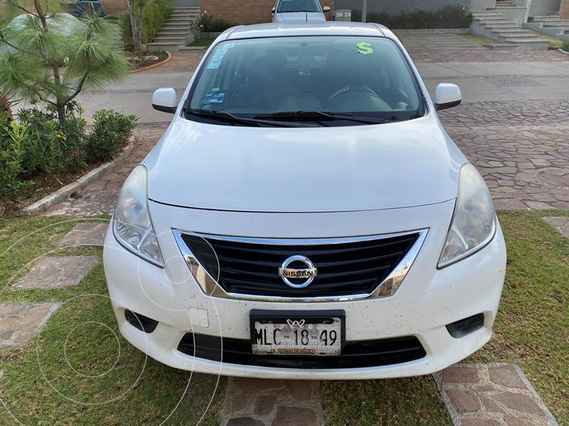 Nissan Versa Sense usado (2012) color Blanco precio $98,000
