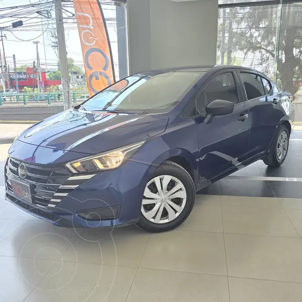 Foto Nissan Versa Sense Aut usado (2023) color Azul financiado en mensualidades(enganche $79,025 mensualidades desde $6,043)