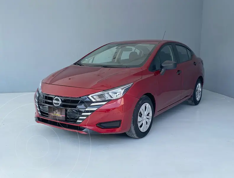 Foto Nissan Versa Sense Aut usado (2024) color Rojo precio $289,000