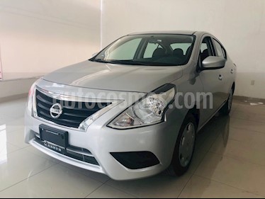 Foto venta Auto usado Nissan Versa Sense Aut (2017) color Plata precio $169,900