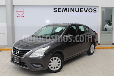 foto Nissan Versa Sense Aut usado (2018) color Gris Oscuro precio $190,000