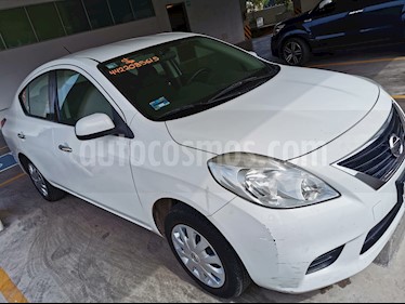 foto Nissan Versa Sense usado (2014) color Blanco precio $122,000