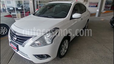 Foto venta Auto Seminuevo Nissan Versa Sense (2018) color Blanco precio $190,000