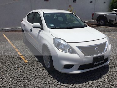 Foto venta Auto usado Nissan Versa VERSA SENSE TA AA (2014) color Blanco precio $130,000