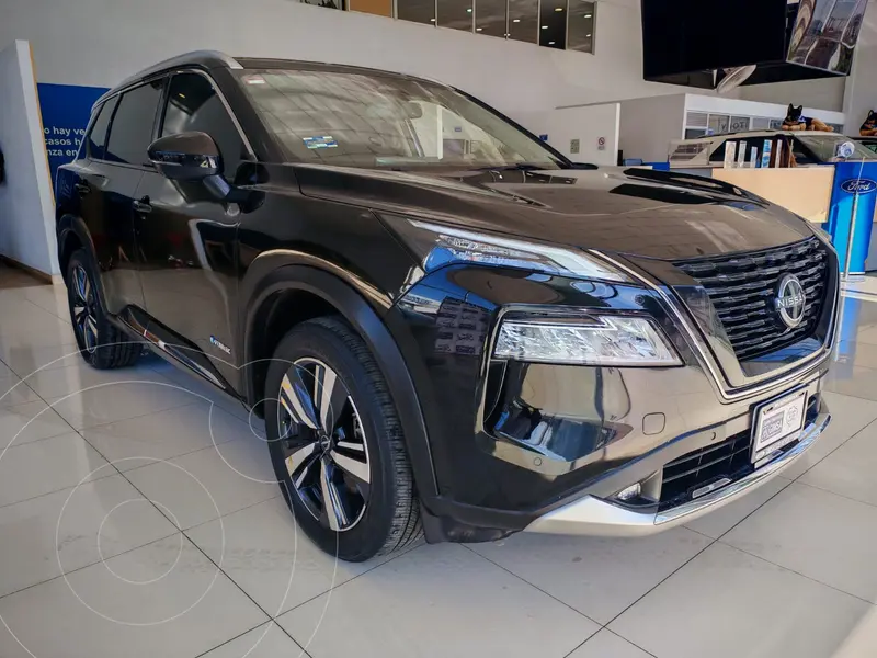 Foto Nissan X-Trail E-Power Platinum usado (2024) color Negro financiado en mensualidades(enganche $166,955 mensualidades desde $13,475)