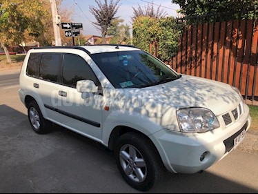 Nissan X-Trail Classic 2.5 S Aut usado (2012) color Blanco precio $5.350.000