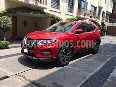 Foto Nissan X-Trail Exclusive 2 Row Hybrid usado (2019) color Rojo precio $459,000