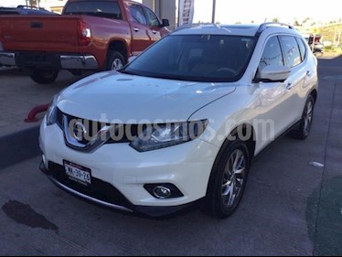 Foto venta Auto usado Nissan X-Trail Exclusive 3 Row (2017) color Blanco precio $330,000
