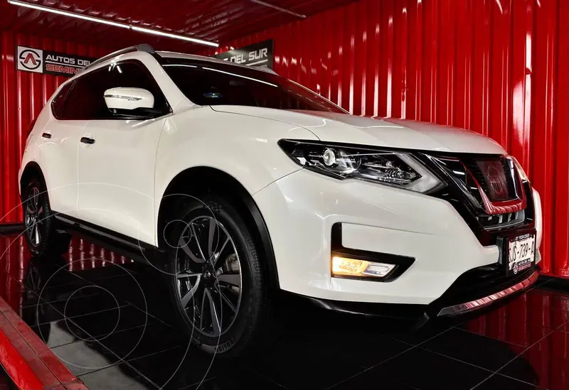 Foto Nissan X-Trail Exclusive 3 Row usado (2019) color Blanco financiado en mensualidades(enganche $75,800 mensualidades desde $8,600)